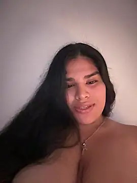 Snapshot of Badkittykim chatting on 02.15.25 Badkittykim online show from 02.15.25