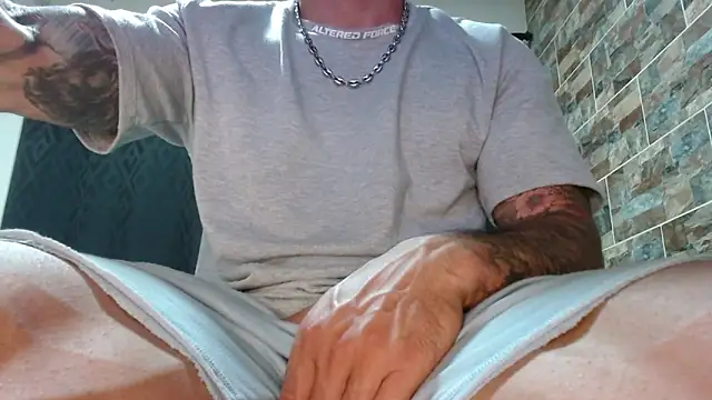 Snapshot of babyrecord1 chatting on 12.16.24 babyrecord1 online show from 12.16.24