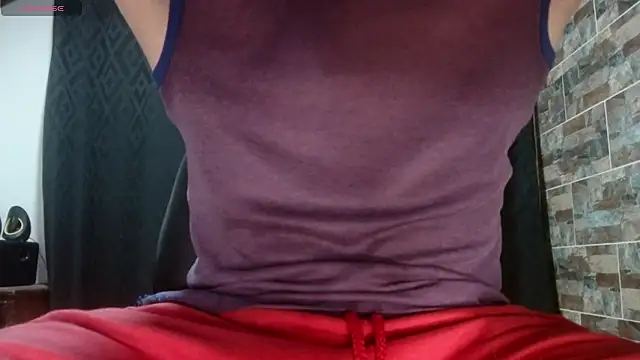 Snapshot of babyrecord1 chatting on 11.24.25 babyrecord1 online show from 11.24.25