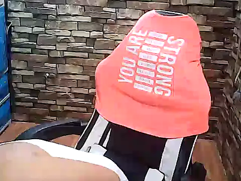 Dirtychubby29 online show from 11.22.25