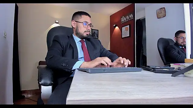 Snapshot of thesexlawyer1 chatting on 03.06.26 thesexlawyer1 online show from 03.06.26