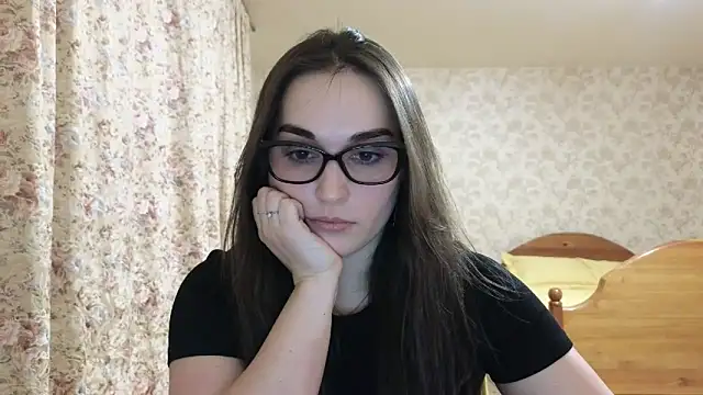 me lissa sun13 online show from 02.11.25