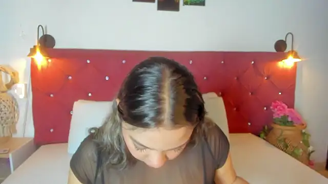 Snapshot of Abril_Gomez06 chatting on 03.06.26 Abril Gomez06 online show from 03.06.26