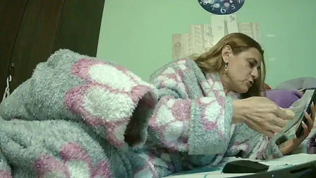 Snapshot of SexyGioconda chatting on 06.14.26 SexyGioconda online show from 06.14.26