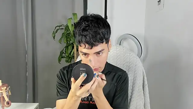 sebas rose online show from 12.04.25