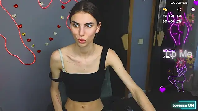 EmmyGreans online show from 03.06.25