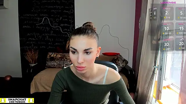 EmmyGreans online show from 03.27.26