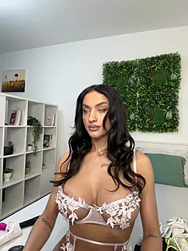 AylinRoss online show from 01.19.25