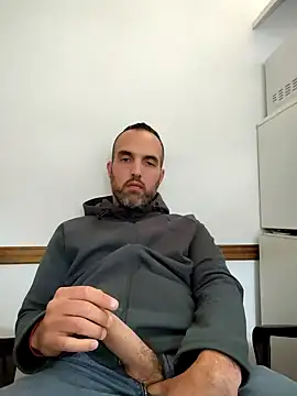 Snapshot of leon3875 chatting on 01.16.25 leon3875 online show from 01.16.25