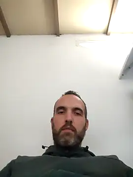 Snapshot of leon3875 chatting on 03.07.25 leon3875 online show from 03.07.25