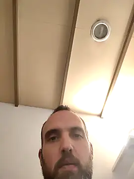 Snapshot of leon3875 chatting on 03.14.25 leon3875 online show from 03.14.25