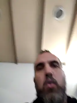 leon3875 online show from 12.15.25