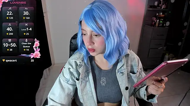 Violetaarey online show from 05.12.26