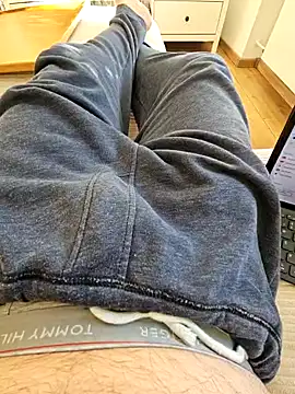 Snapshot of BigPassion89 chatting on 02.02.25 BigPassion89 online show from 02.02.25