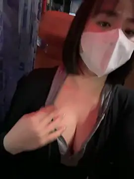 Snapshot of May-Squirt chatting on 01.25.25 May-Squirt online show from 01.25.25