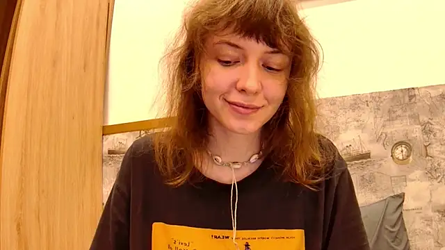 Snapshot of sun_place chatting on 11.14.25 sun place online show from 11.14.25