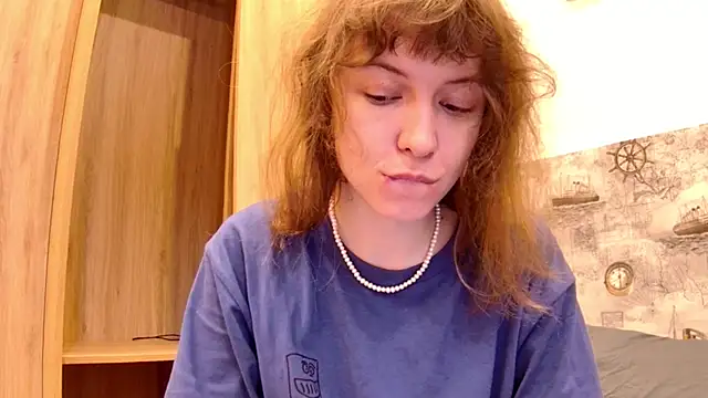 Snapshot of sun_place chatting on 11.18.25 sun place online show from 11.18.25