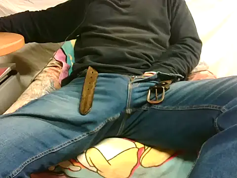 Giulio35 Pika online show from 11.13.25