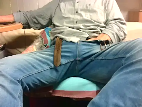 Giulio35 Pika online show from 03.11.26