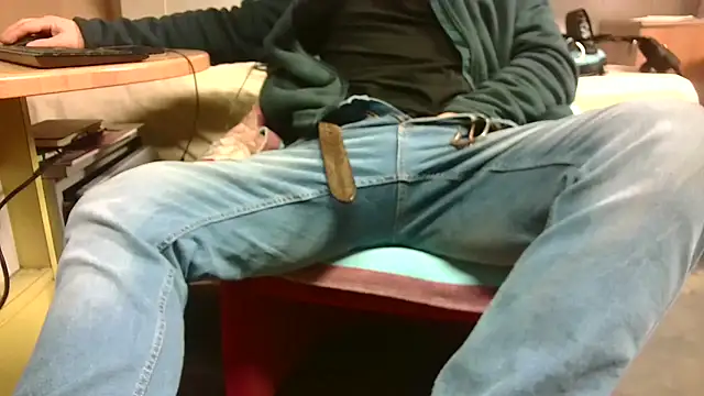 Giulio35 Pika online show from 03.14.26