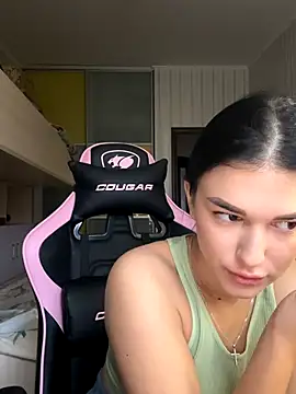 Julietta a online show from 11.20.25