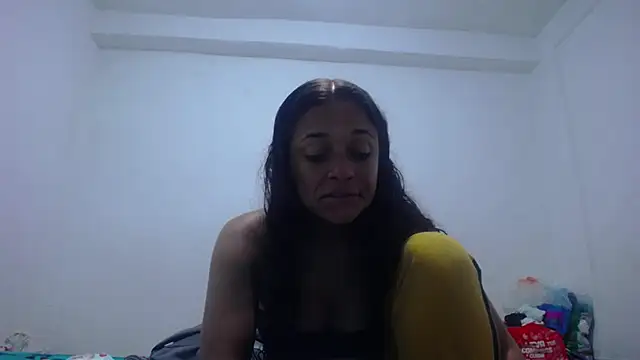 Snapshot of GiveLove1 chatting on 01.10.25 GiveLove1 online show from 01.10.25