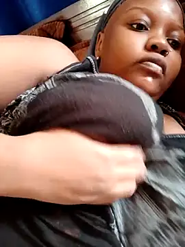 queennapal online show from 02.27.26