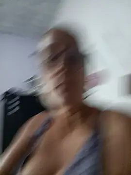 deisy summers47x online show from 02.01.25