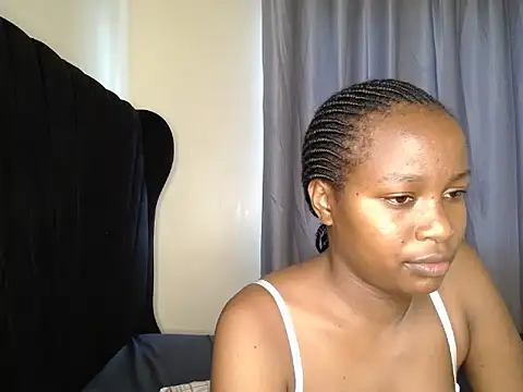 Snapshot of tasha_kimmy chatting on 10.09.25 tasha kimmy online show from 10.09.25