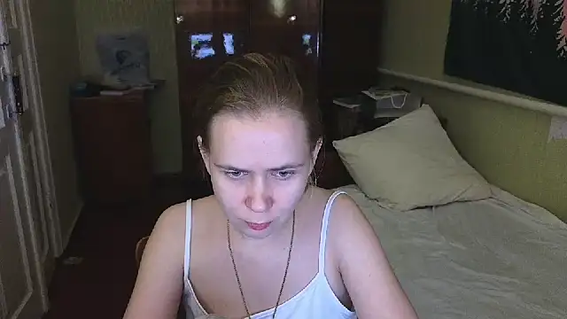 Snapshot of Riley_Roo chatting on 02.07.25 Riley Roo online show from 02.07.25