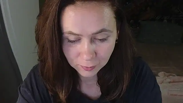 Snapshot of Riley_Roo chatting on 09.18.25 Riley Roo online show from 09.18.25