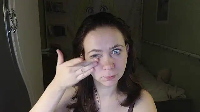 Snapshot of Riley_Roo chatting on 09.26.25 Riley Roo online show from 09.26.25