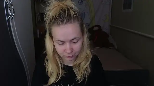 Riley Roo online show from 03.28.26