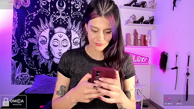 Violet-Queen online show from 03.21.26