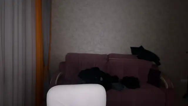 kiopiggy online show from 12.19.25