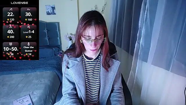 IsaBaileys  online show from 02.18.26