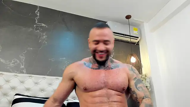 BruceDallas online show from 12.04.24