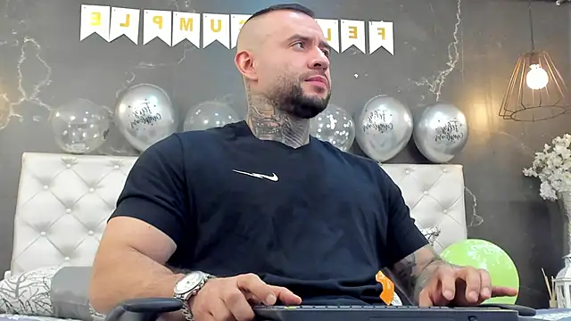 BruceDallas online show from 12.18.24