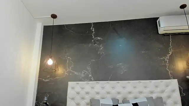 BruceDallas online show from 02.13.25