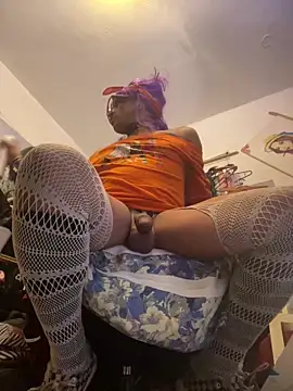 Mune Raez 6 online show from 02.21.26