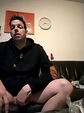 Knuffelstaaf123 online show from 01.05.25