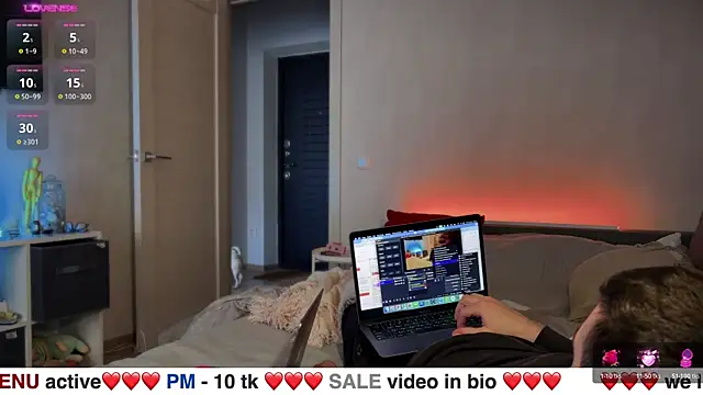 Snapshot of nikitos4you chatting on 02.21.25 nikitos4you online show from 02.21.25