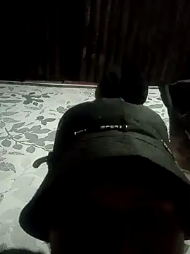 Snapshot of PAUGROSSO18CM chatting on 01.22.25 PAUGROSSO18CM online show from 01.22.25