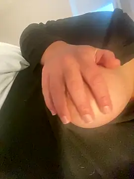 MorbidaMonica01 online show from 12.19.25