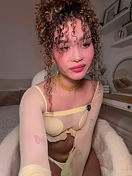 Lianh Benett online show from 07.27.26