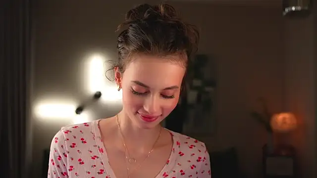 Snapshot of FirstOfFallen chatting on 01.23.25 FirstOfFallen online show from 01.23.25