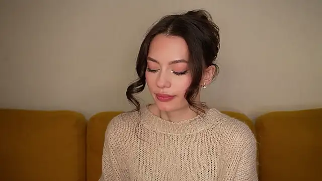 Snapshot of FirstOfFallen chatting on 11.30.25 FirstOfFallen online show from 11.30.25