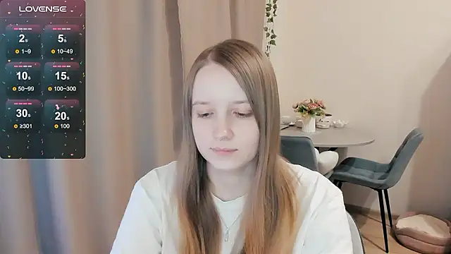 Snapshot of Alyaley chatting on 01.08.26 Alyaley online show from 01.08.26