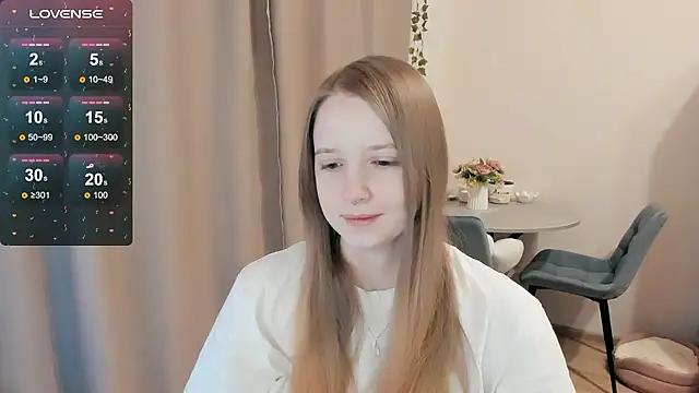 Snapshot of Alyaley chatting on 01.11.26 Alyaley online show from 01.11.26