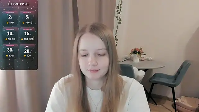 Snapshot of Alyaley chatting on 02.10.26 Alyaley online show from 02.10.26